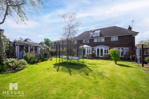 Rear- click for photo gallery